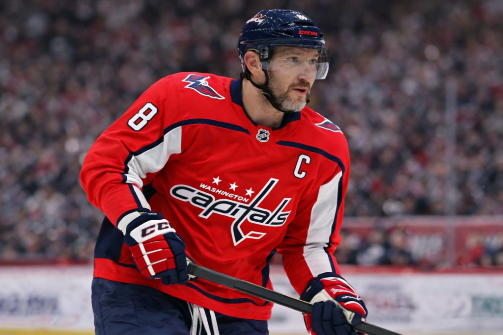 Александр Овечкин забросил тысячную шайбу за карьеру в НХЛ