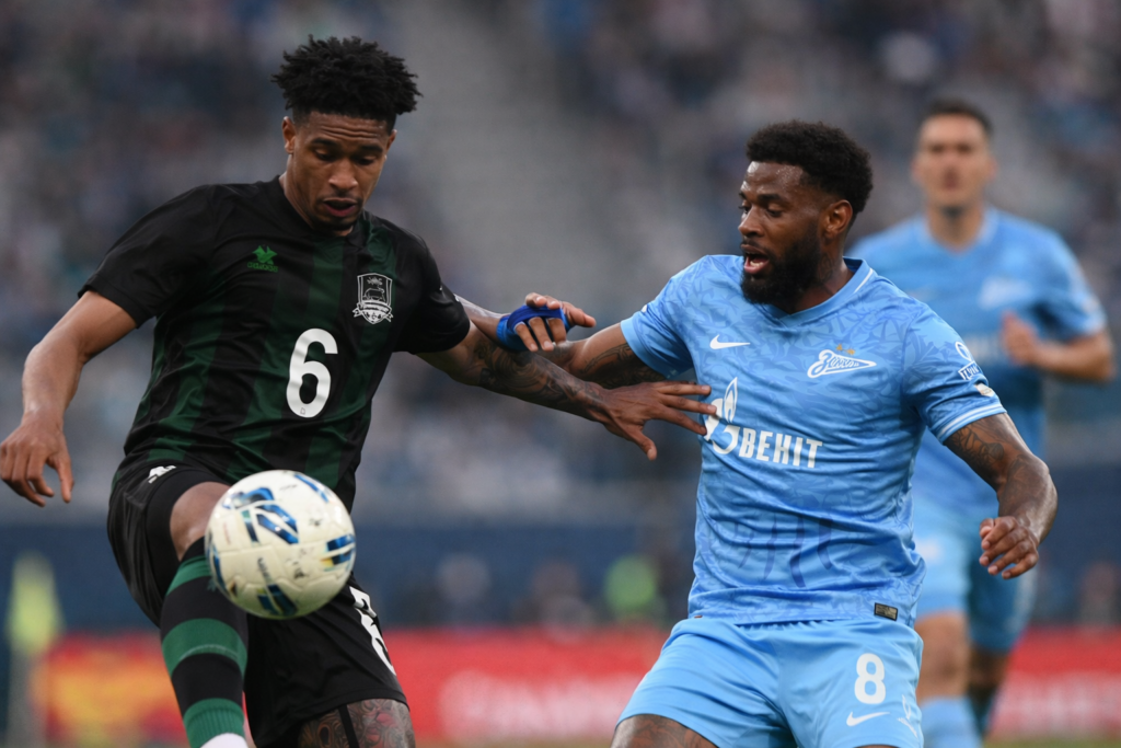 Дмитрий Бородин: Зачем нужны 12 легионеров в РПЛ? Привези семерых и пусть делают разницу