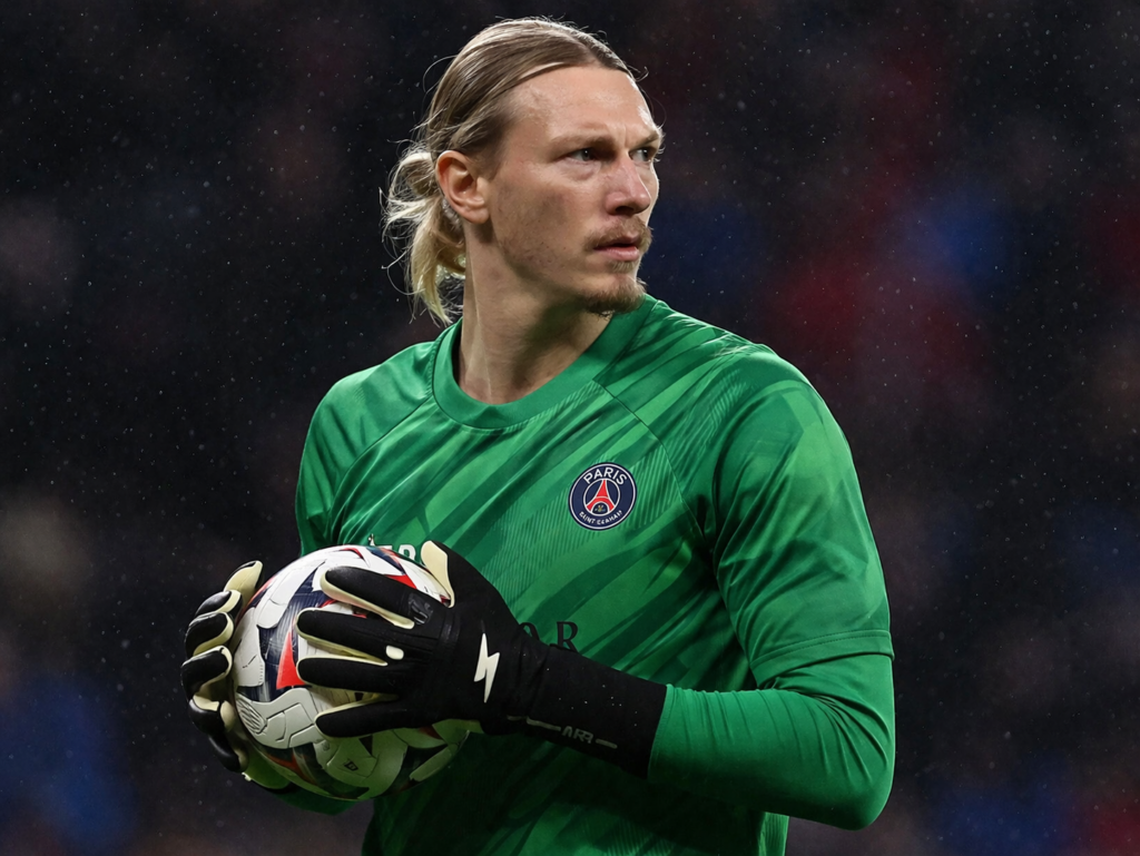 Сафонова критикуют во Франции за ошибку в матче «ПСЖ» — «Тулуза»